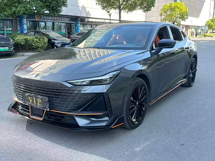 Changan UNI-V 2023 1.5T Sport Edition