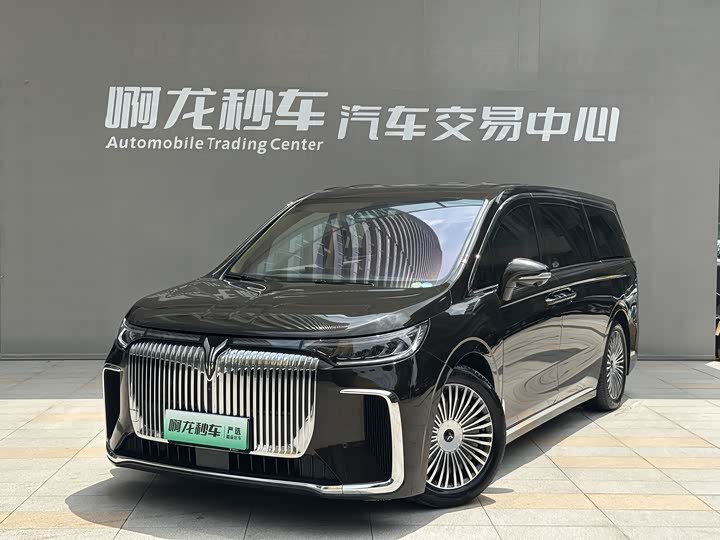 Lantu Dreamer 2025 PHEV four-wheel drive flagship Kunpeng version