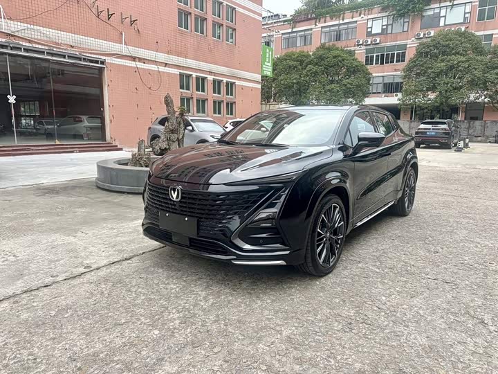 UNI-T 2023 Model 1.5T Premium Version