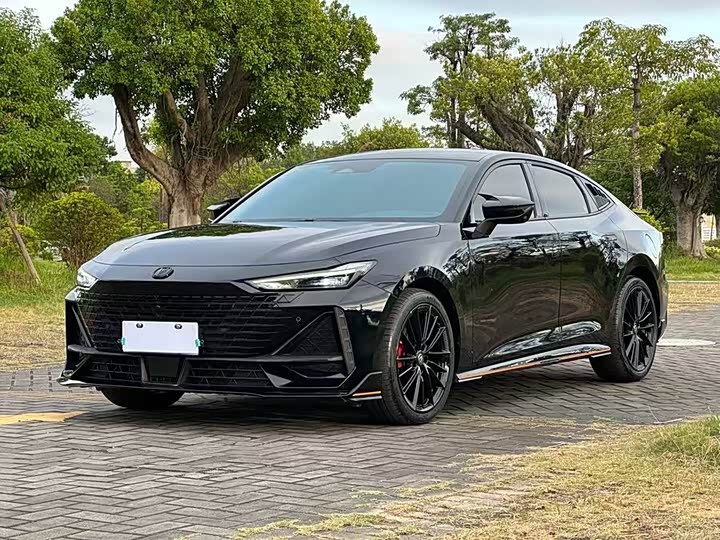 Changan UNI-V 2023 1.5T Sport Edition