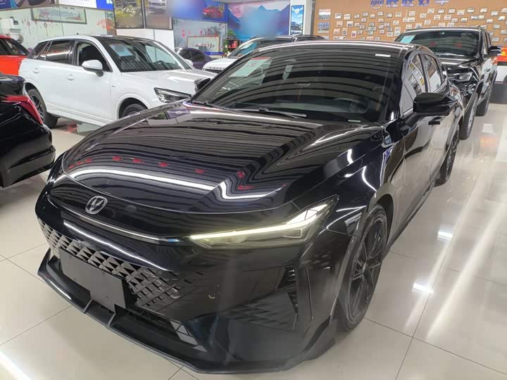 Changan UNI-V 2024 1.5T noble sports model