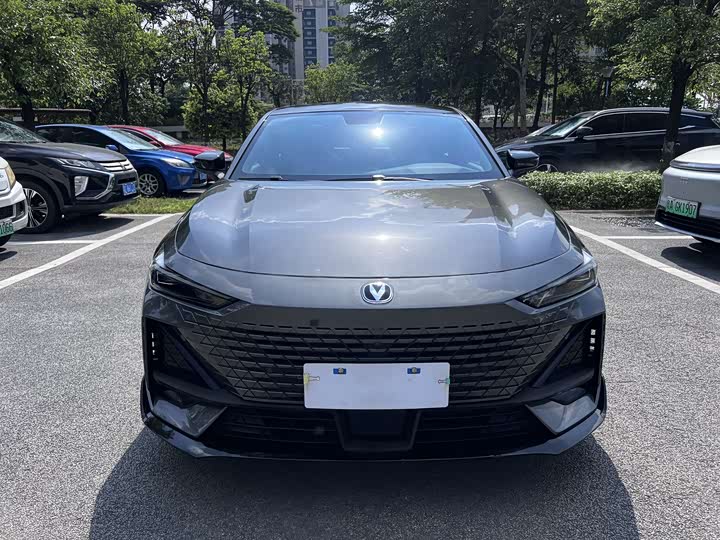 Changan UNI-V 2023 1.5T Sport Edition