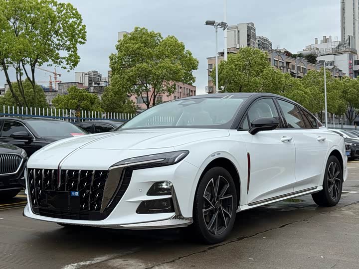 Hongqi H6 2025 2.0T Zhiyuan Edition