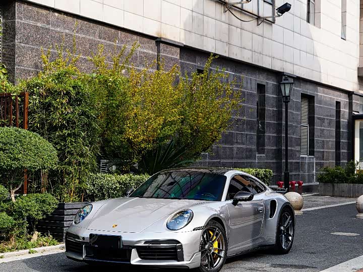 Porsche 911 2022 Turbo S 3.7T
