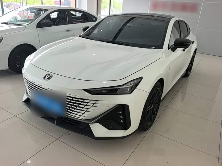 Changan UNI-V 2023 1.5T Prestige Edition