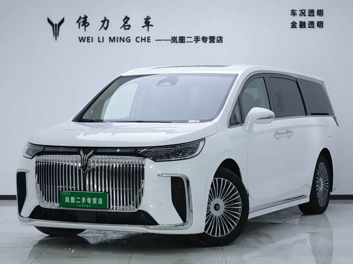 Lantu Dreamer 2025 PHEV four-wheel drive premium Kunpeng version