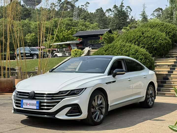 FAW-Volkswagen CC 2021 380TSI eye-catching version