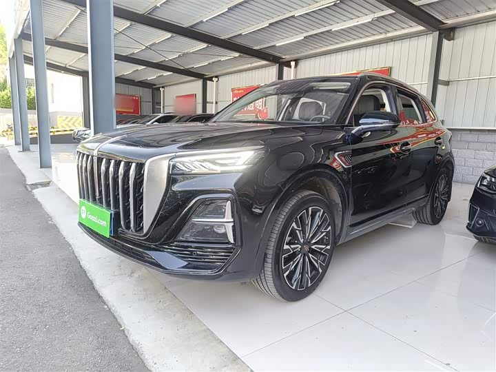Hongqi HS5 2023 2.0T four-wheel drive Qixiang Pro version