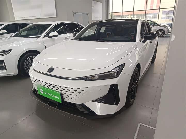 Changan UNI-V 2024 1.5T Prestige Edition