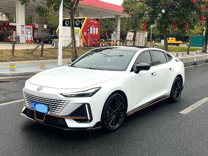 Changan UNI-V 2023 1.5T Sport Edition
