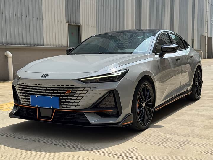 Changan UNI-V 2022 1.5T Sport