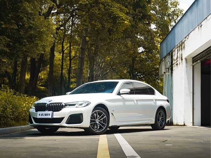 BMW 5 Series 2022 facelift 2 525Li M sports package
