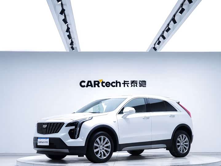 Cadillac XT4 2021 28T two-wheel drive leading model