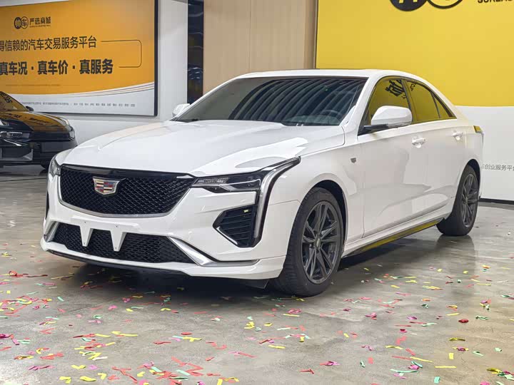 Cadillac CT4 2022 28T luxury model