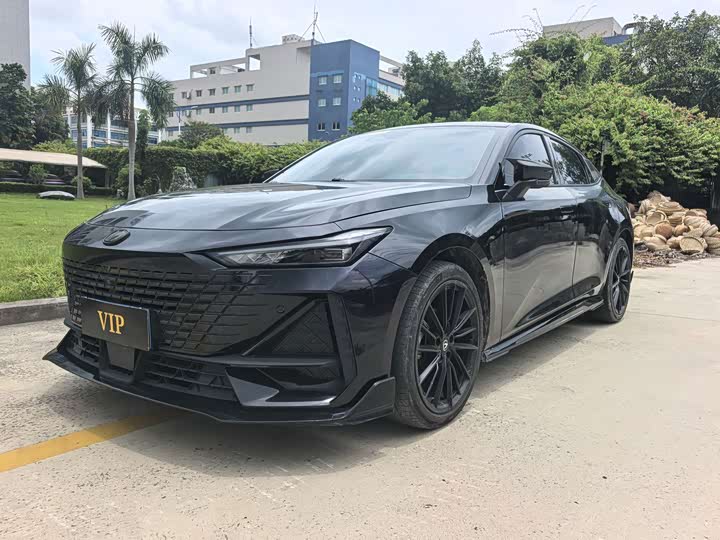 Changan UNI-V 2022 1.5T Sport