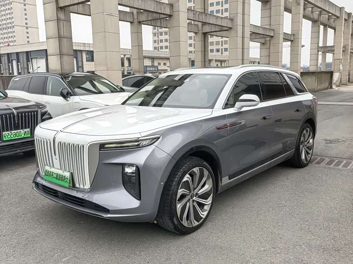 Hongqi E-HS9 2022 model 660km flag collar version four seats