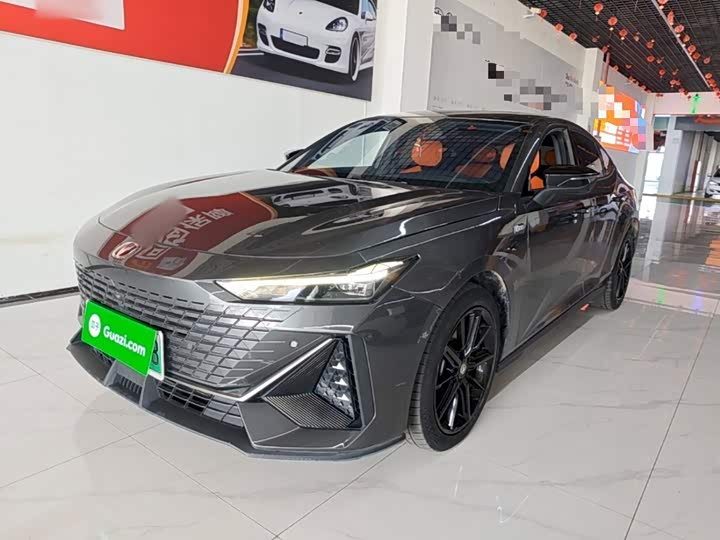 Changan UNI-V iDD 2023 iDD 1.5T 113km Zhiqu Edition