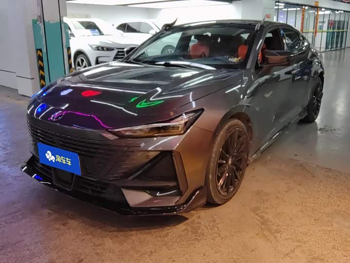 Changan UNI-V 2023 1.5T Sport Edition