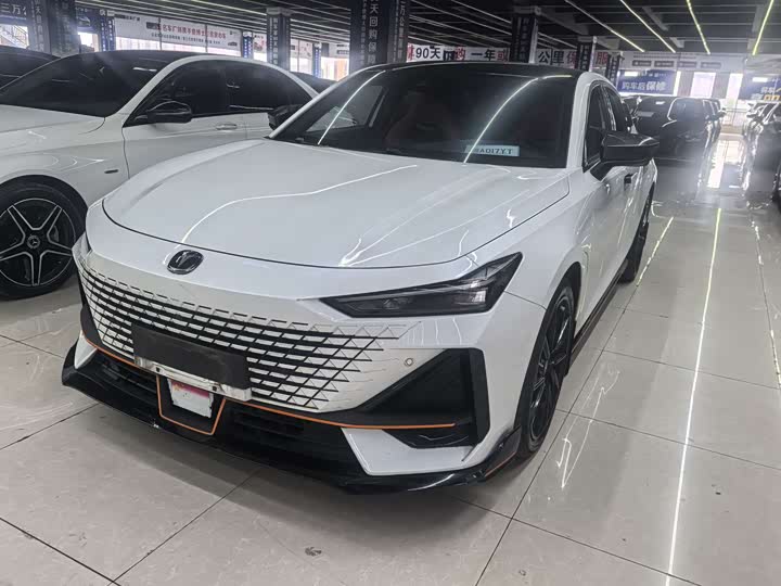 Changan UNI-V 2023 1.5T Sport Edition