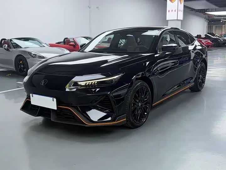 Changan UNI-V 2025 1.5T 500Bar distinguished sports model