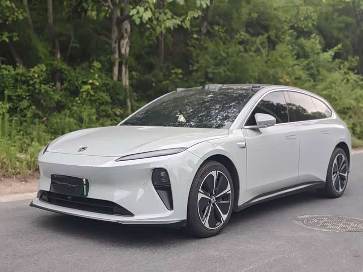 NIO ET5T 2024 model 75kWh Touring