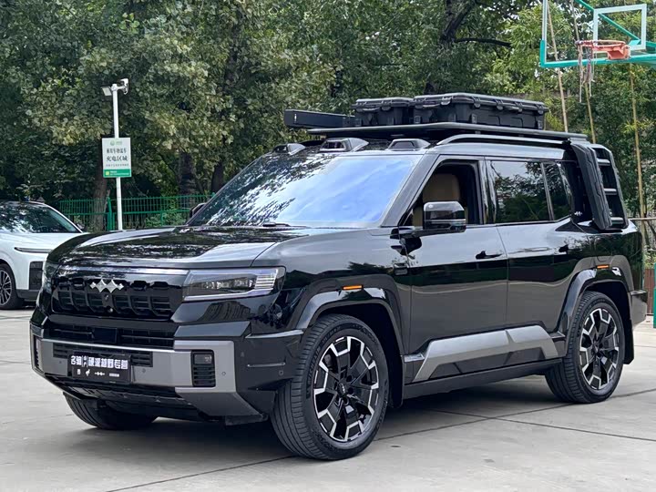 Leopard 8 2025 Zhiyong flagship version 6 seats