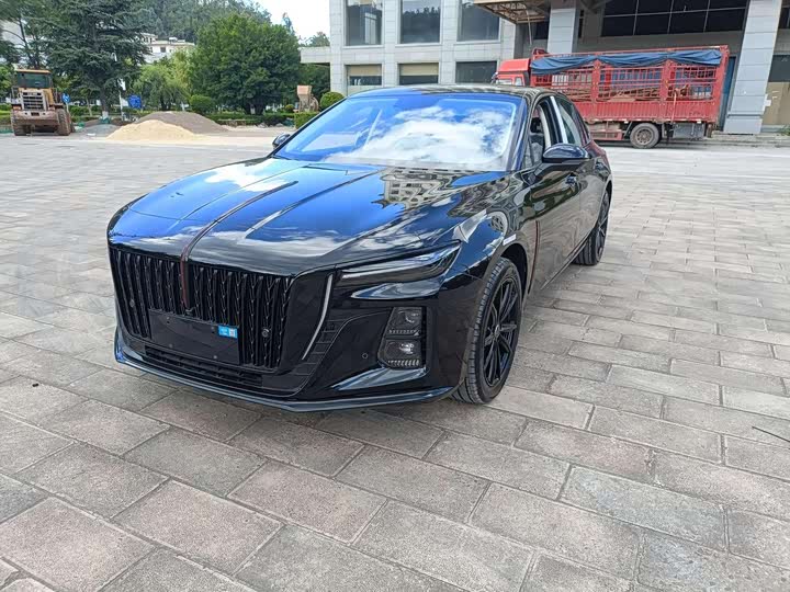 Hongqi H5 2025 1.5T DCT Xuanying 2 Million Edition