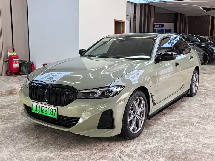 BMW i3 2022 eDrive 35 L
