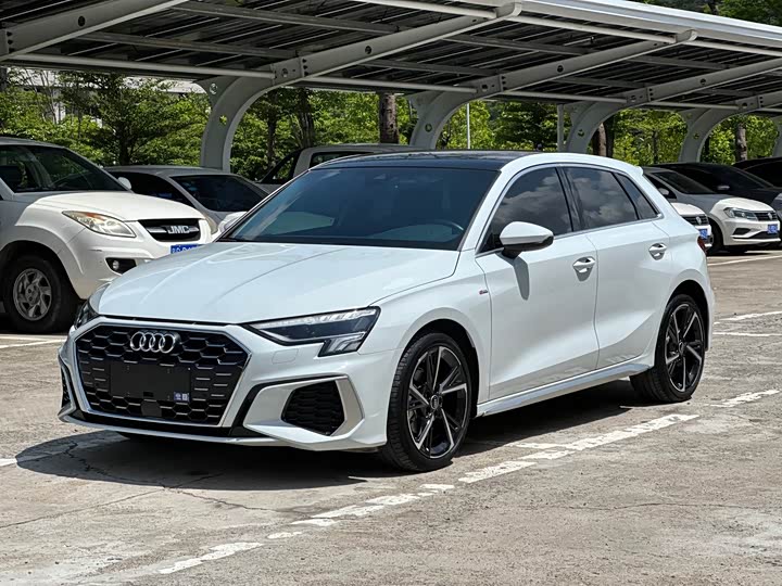 A3 2023 Model Model Sportback 35 TFSI Fashion Version