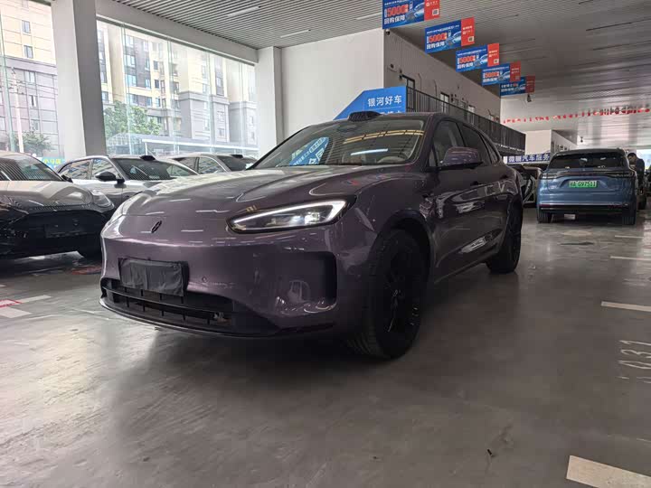 AITO M5 2025 Range Extended Ultra AWD