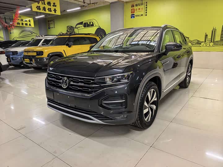2020 Model 330TSI 2WDLuxury Edition