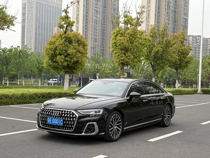 Audi A8 2023 A8L 50 TFSI quattro Premium Selection
