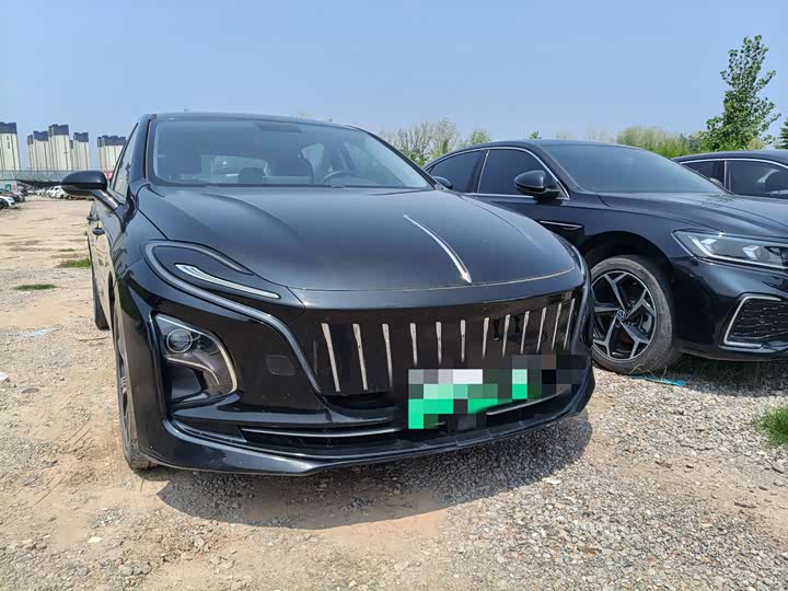 Hongqi E-QM5 2022 431km Charging Enjoyment Edition