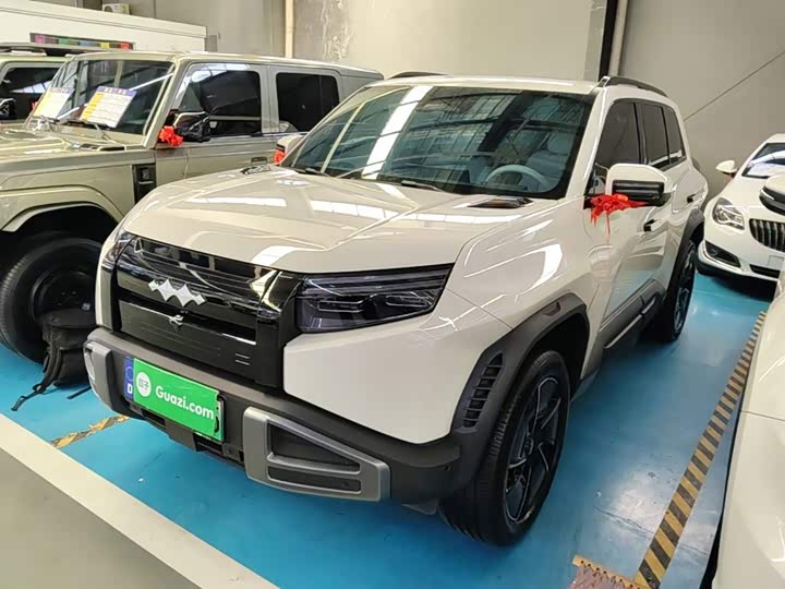 Titan 3 2025 501KM AWD Ultra Edition