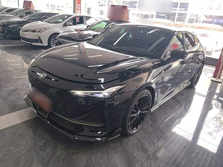 Changan UNI-V 2022 1.5T Sport