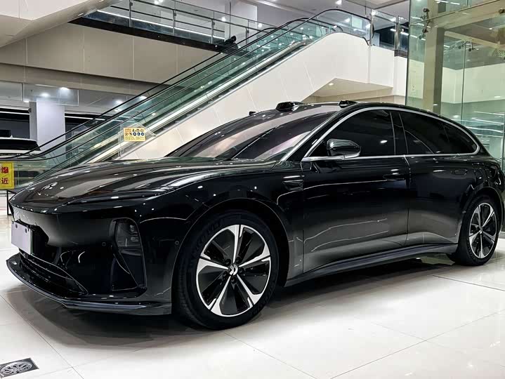 NIO ET5T 2024 model 75kWh Touring
