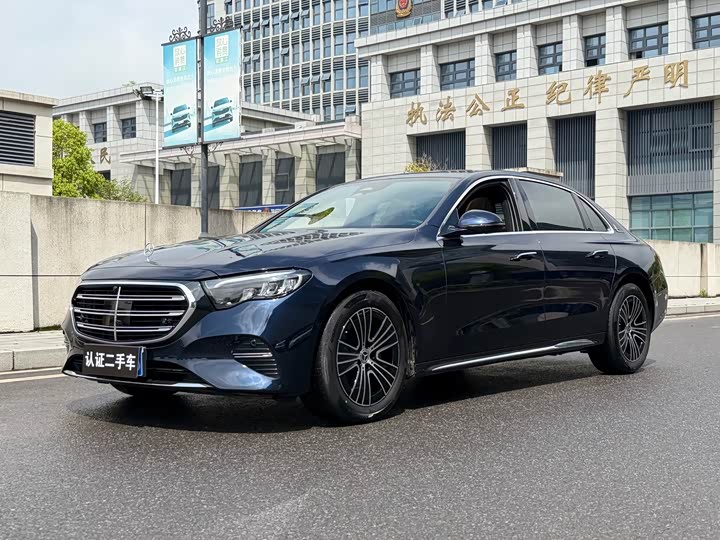 Mercedes-Benz E-Class 2024 E 260 L