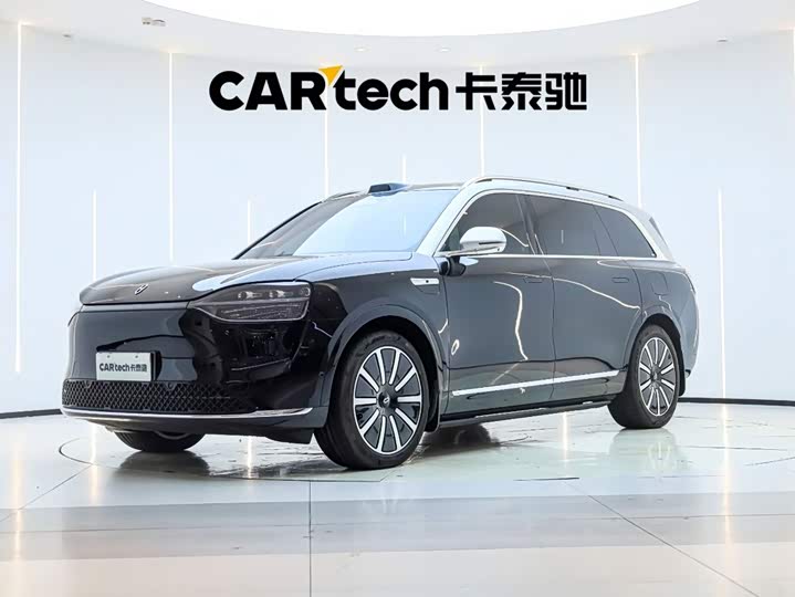 Wenjie M9 2024 extended range Ultra version 42kWh 6-seater version