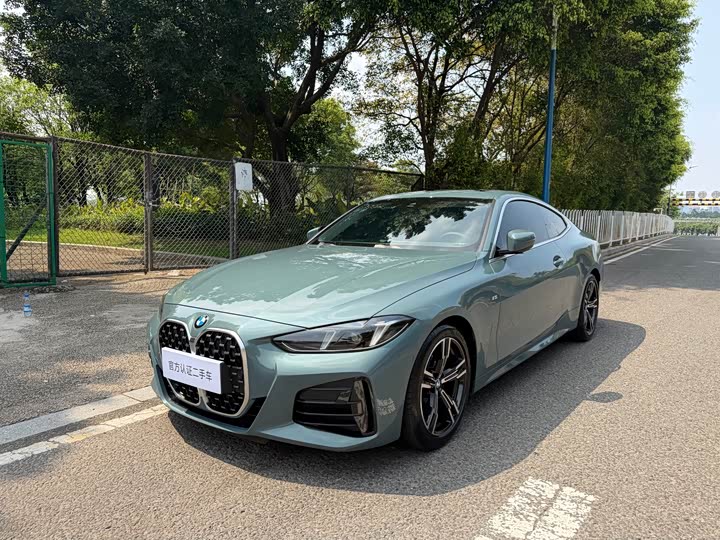 BMW 4 Series 2024 425i M Sports Package