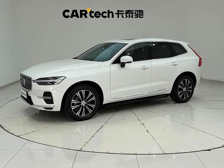 Volvo XC60 2022 B5 four-wheel drive Zhiyuan Deluxe Edition