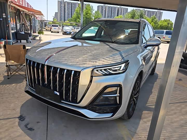 Hongqi HS5 2023 2.0T four-wheel drive flag collar Pro version