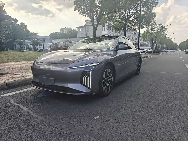 Xinghai S7 2025 Model 235 Extended Range Luxury Edition