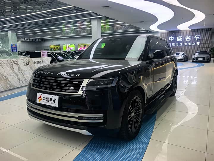 Range Rover 2023 3.0 L6 400PS Seven-seater Extended Edition