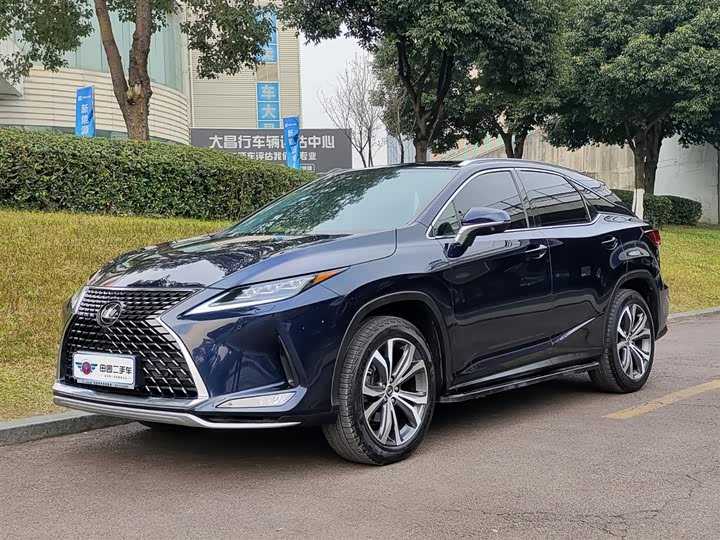 Lexus RX 2020 facelift 300 four-wheel drive elegant version