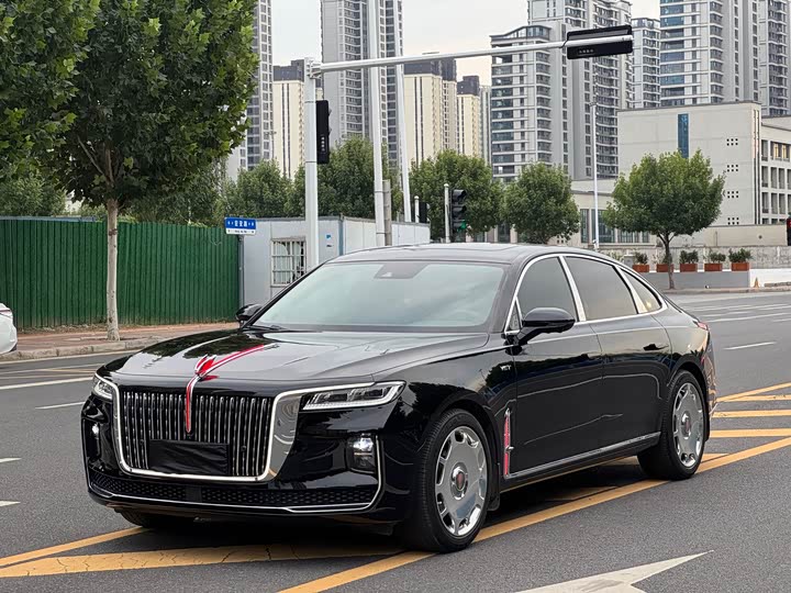 Hongqi H9 2022 2.0T Zhilian Flagship Edition
