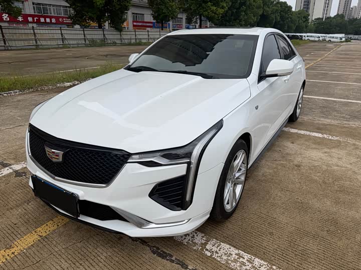 Cadillac CT4 2021 28T Fashion Model