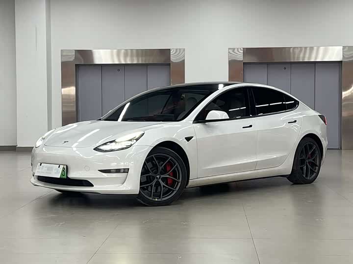 Model+3+2022 model+Performance high-performance all-wheel drive version+