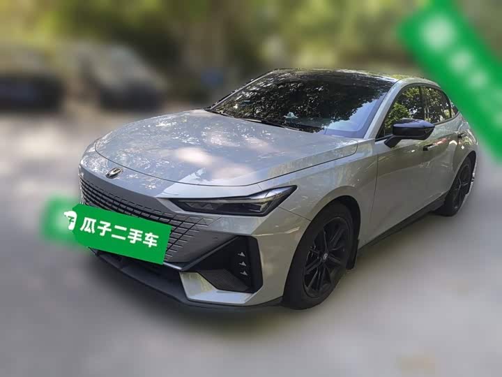 Changan UNI-V 2022 1.5T premium model