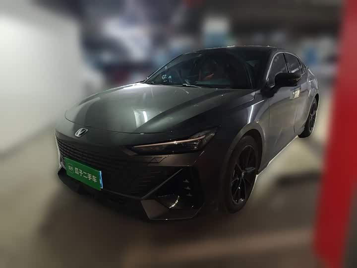 Changan UNI-V 2022 1.5T premium model