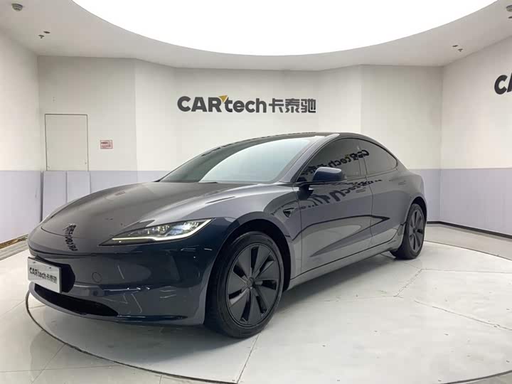 2025 Model 3 2025 rear-wheel drive version
